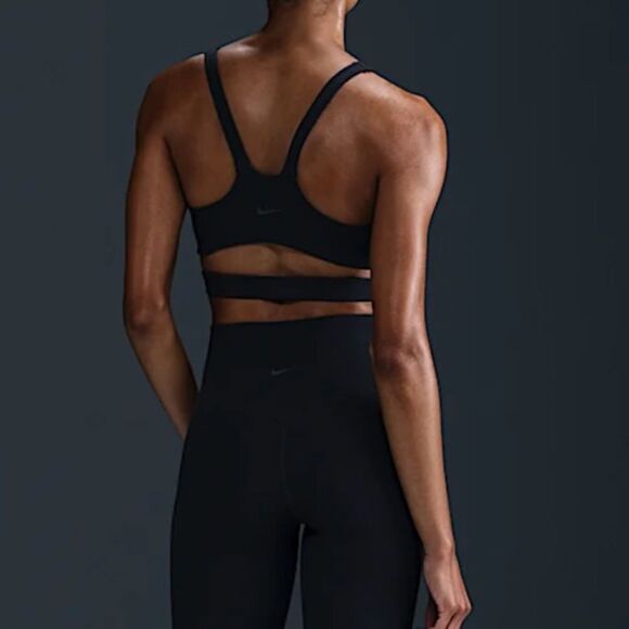 Nike Sports Bra - Picture 4 of 8